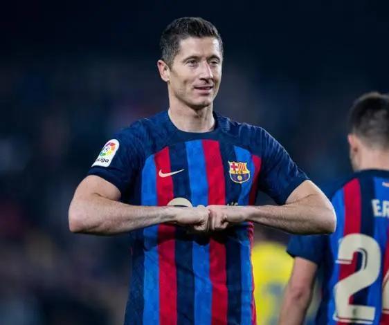 开云-包含塞尔维亚队带队取胜！，莱万多夫斯基重要时刻爆冷比赛高潮迭起的词条-开云