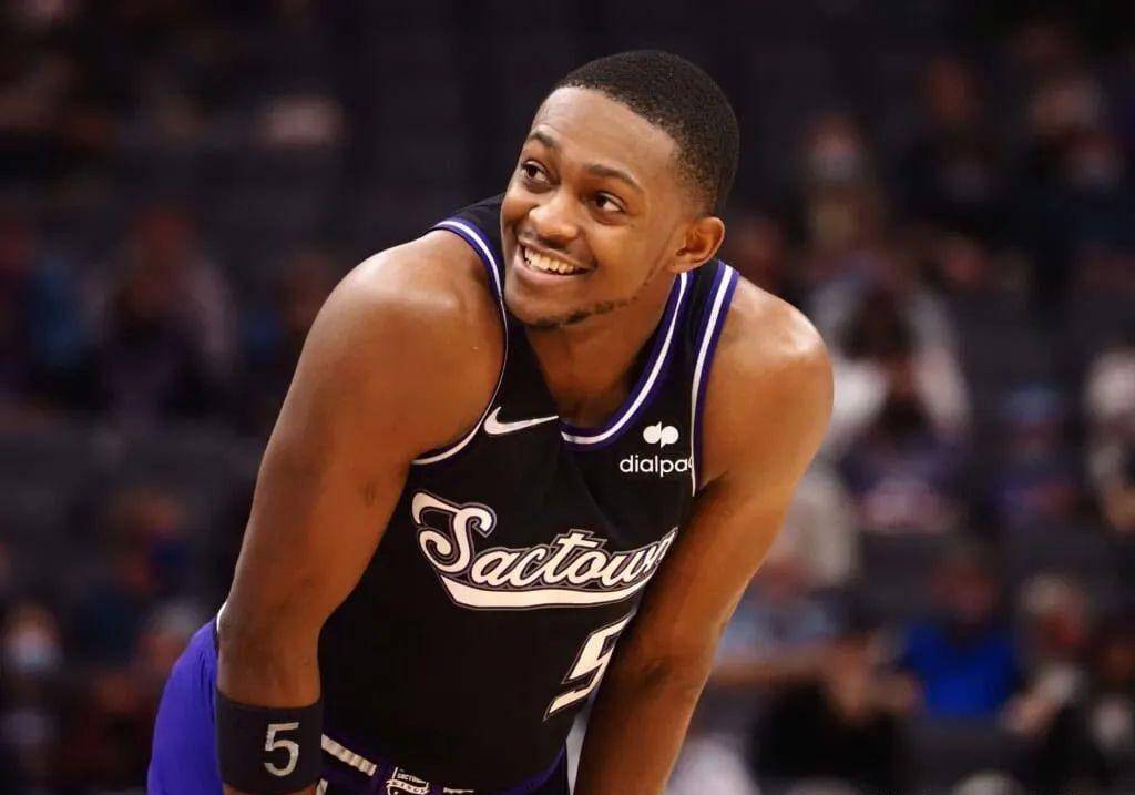 开云体育-欧篮联转会期走向成谜;萨克拉门托国王防线松动;底气十足;轮换策略成焦点-开云体育