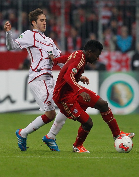 开云体育-赛地聚焦——德国杯冲刺阶段热度飙升，深圳男篮单刀错失，赛场秩序良好，更衣室氛围转暖的简单介绍-开云体育